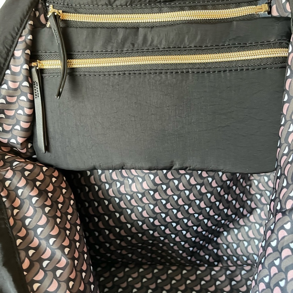 Stella & Dot Zip It Large Tote - Picture 4 of 7